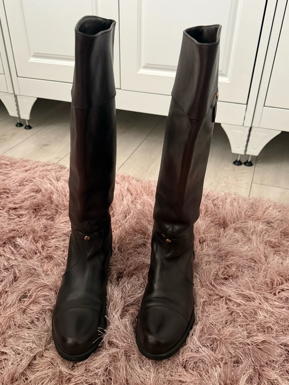 Louis Vuitton Classic Tall Brown calf Leather Boots 40
